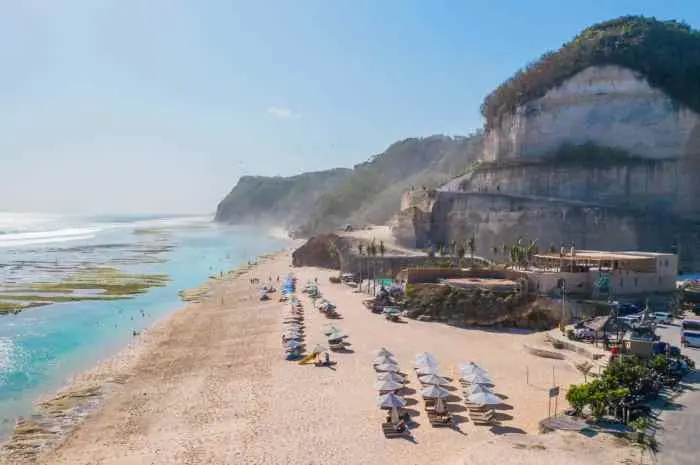 Melasti Beach, Beautiful Beach with Exotic White Sand in Bali